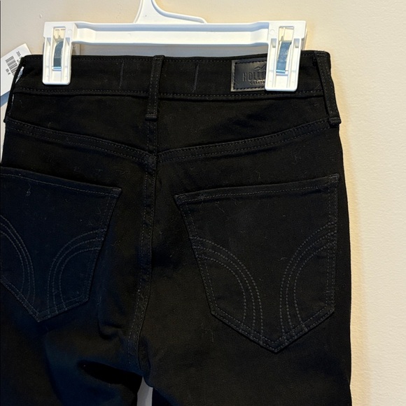 Hollister Curvy High Rise Super Skinny 00R Tipped Black Jeans - Picture 12 of 16